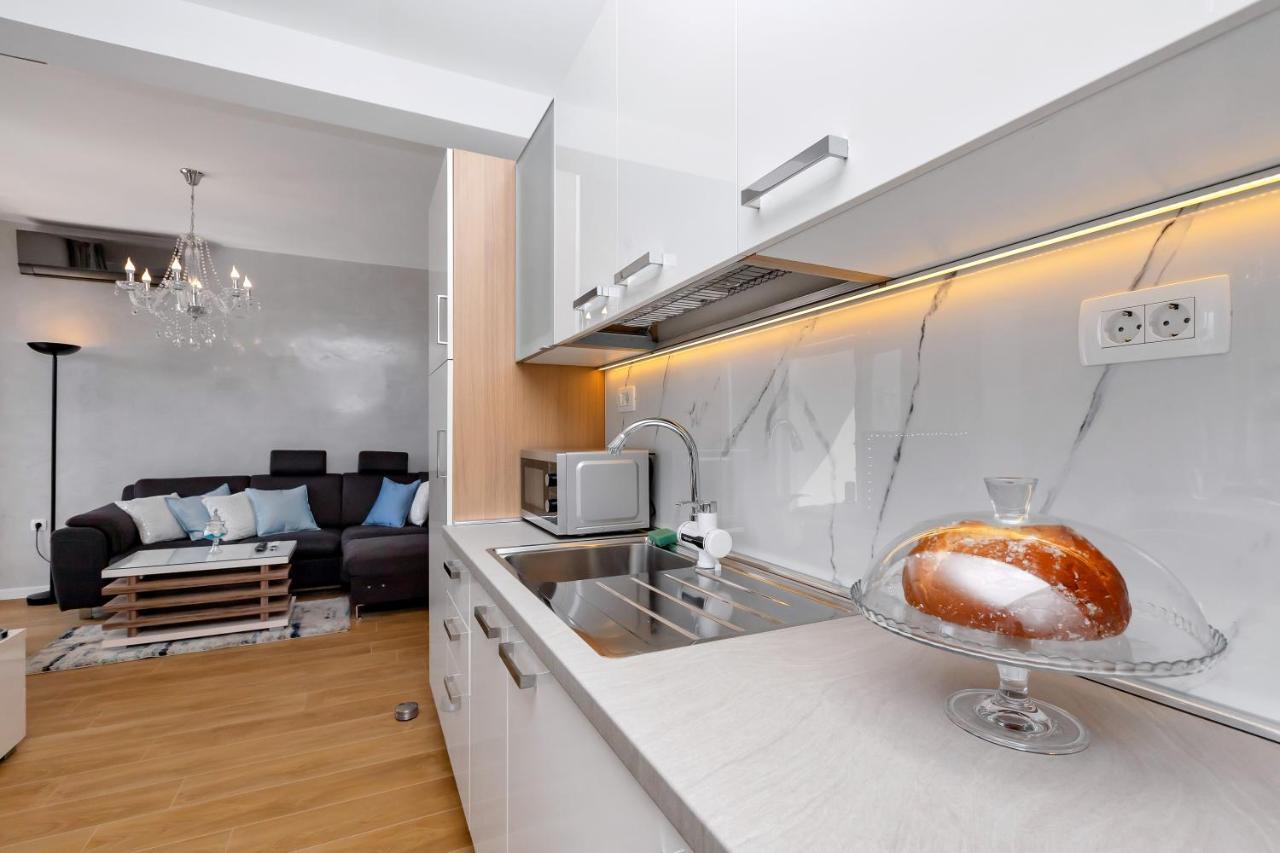 מאקרסקה Apartman Koky מראה חיצוני תמונה