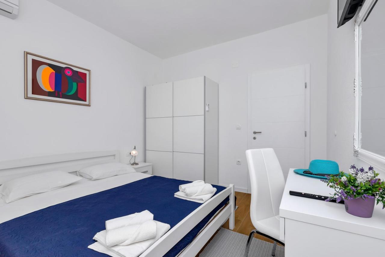 מאקרסקה Apartman Koky מראה חיצוני תמונה